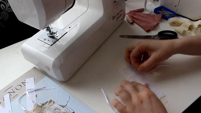Как сшить фартук для кукол Блайз смотреть онлайн