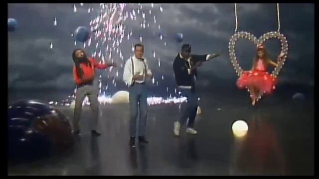 Музыка 80-90х смотреть онлайн