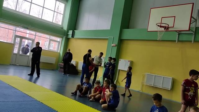 КЕ новички - Сафорян Степан 2 бой смотреть онлайн