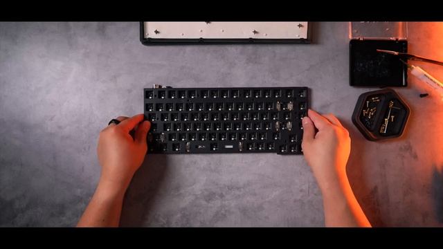 Keychron V1! - Build, Mods, & Thoughts смотреть онлайн
