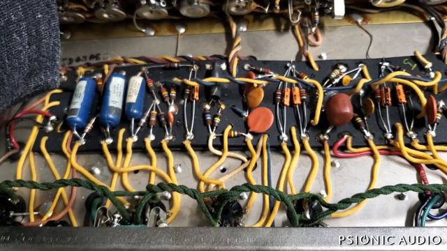 '66 Fender Super Reverb Part 1: Initial Inspection, Playing, & Quick Fixes смотреть онлайн