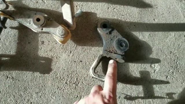 Меняем вертолет на шевроле Резо 1.6 смотреть онлайн