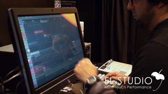 FL Studio 11 | Multi-Touch Performance смотреть онлайн