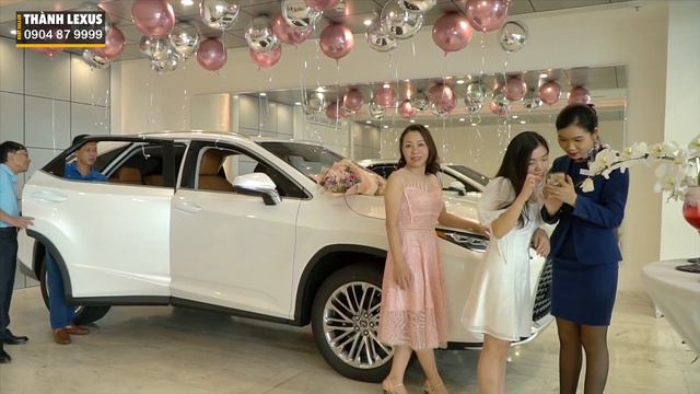 Lễ Bàn Giao Xe Lexus RX 300 Lung Linh Sắc Hồng tại Lexus Thăng Long | Lê Minh Thành смотреть онлайн
