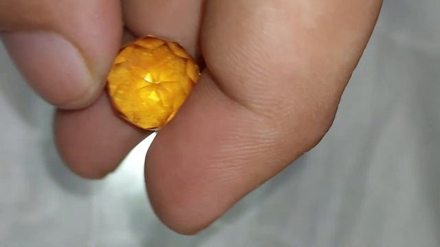 Natural Round Citrine (Sunela in Hindi) Gemstone. смотреть онлайн