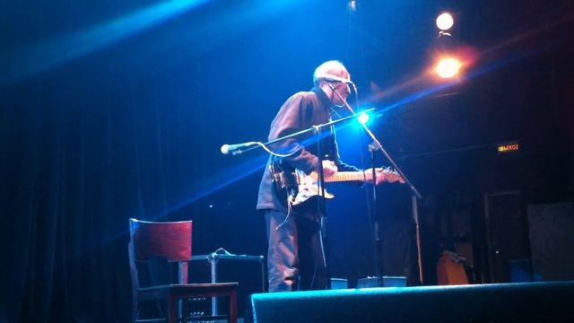 Петр Мамонов. Серый голубь. (Б2 29.01.2011) смотреть онлайн