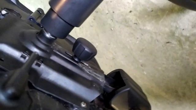 Ремонт офисного кресла / Кошка Мурлиция ходит во сне / Переезд семьи в Краснодарский край / Питерцы смотреть онлайн