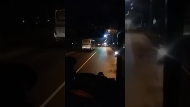 Mesin Tua Di Pegang Driver Tua, Juuuooosssss, Akas IV Mercedes Benz OH1521/OM366LA Ngeblong смотреть онлайн