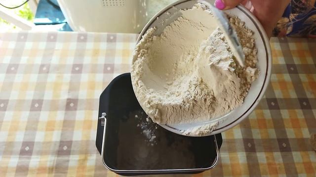 хлеб белий смотреть онлайн