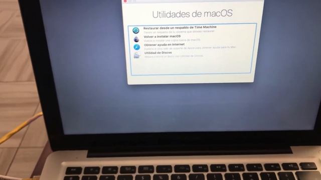 Error al iniciar Macbook Pro | macOS Catalina смотреть онлайн
