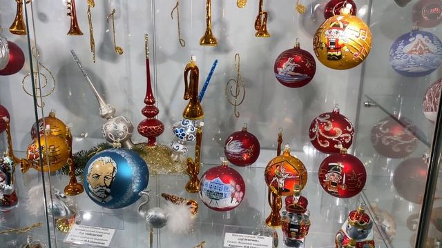 ❪4K❫ Музей ёлочной игрушки "Клинское подворье" в Клину. Как делают елочные игрушки. смотреть онлайн