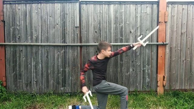 Удары и приёмы из Shadow Fight 2 (Шадоу Файт) с оружием (Саи и Дубинки). Shadow Fight 2 in real lif смотреть онлайн