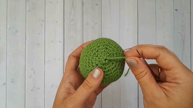 Как стянуть отверстие в детали игрушки