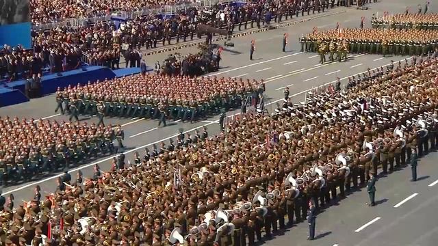 【Soviet March 】Russia 2015 Red Square parade смотреть онлайн