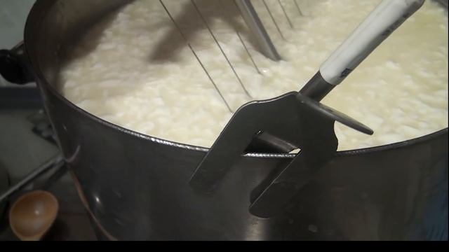 СЫР с ДЫРАМИ для ПОДРУГИ! Как сделать правильный сыр? смотреть онлайн