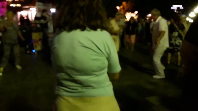Танцы на набережной смотреть онлайн