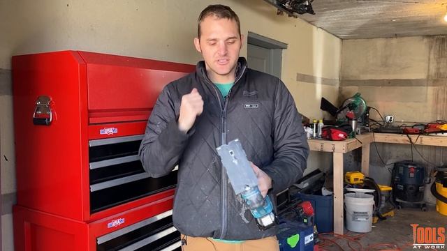 The Must Have Tool for Drywall смотреть онлайн