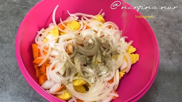 БАРЛЫҒЫН ТУРАП, духовкаға САЛА САЛЫҢЫЗ?Көп УАҚЫТТЫ алмайтын ӨТЕ ДӘМДІ кешкі ас. Курица с овощами смотреть онлайн