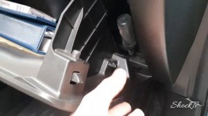 Замена фильтра салона в Suzuki Vitara. Запотевают окна? Запах сырья в авто? #фильтрсалона#suzuki