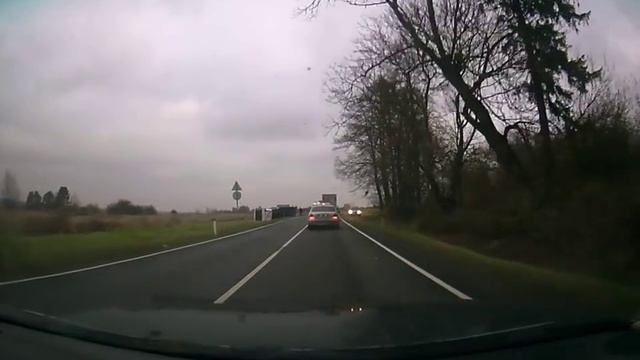 Трасса Калининград-Черняховск 02.11.15. смотреть онлайн