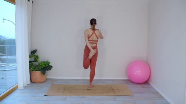 25 Minute Morning Pilates and Ballet Workout | No Equipment | Beginner Friendly Routine смотреть онлайн