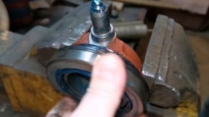 МТЗ 82. РЕМОНТ СЦЕПЛЕНИЯ. РЕГУЛИРОВКА ЛАПОК. ЗАМЕНА ВЫЖИМНОГО ПОДШИПНИКА