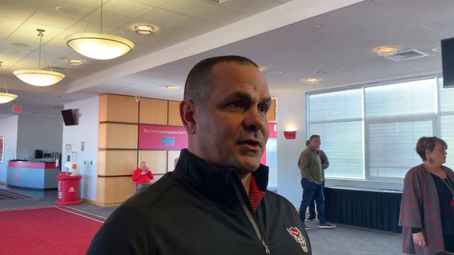 Tony Gibson talks Signing Day смотреть онлайн