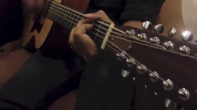 TAYLOR 555 Jumbo 12-string Acoustic Guitar смотреть онлайн