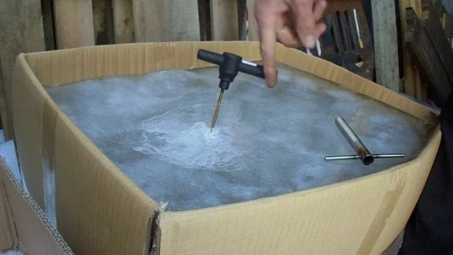 Тест буравчиков(ввертышей) для крепления зимних палаток на льду. смотреть онлайн