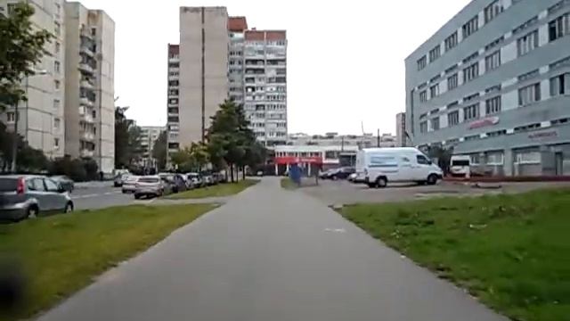 Прогулка пенсионера. велик и самокат, кто быстрей? смотреть онлайн