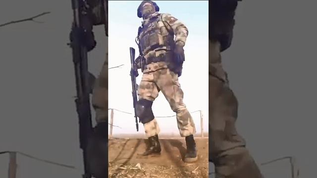 Танцы ВС РФ 🇷🇺 _ 1 часть #Shorts смотреть онлайн