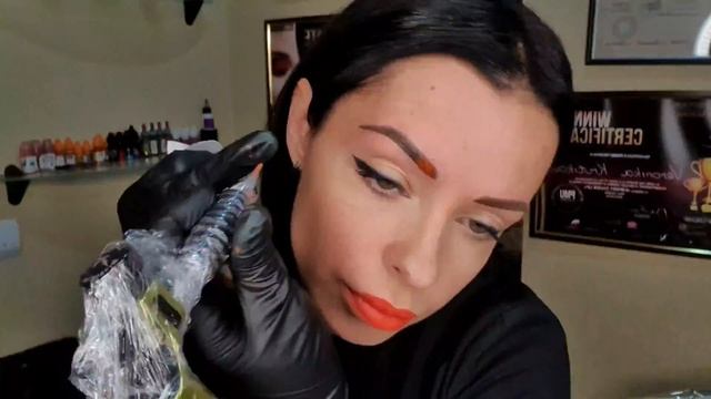 ? Как из синих бровей сделать коричневые! ☝️Татуаж бровей самой себе.? смотреть онлайн