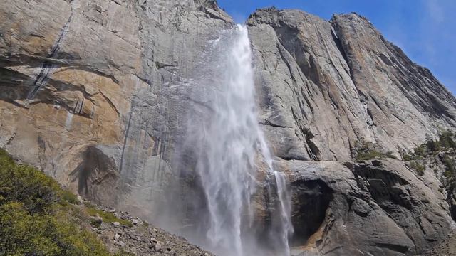 Natural Soothing Sound of a Waterfall 🔴 Nature Sounds of a Forest for Relaxing & Bird Sounds смотреть онлайн