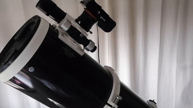 Skywatcher Newton 200 PDS 1000 смотреть онлайн