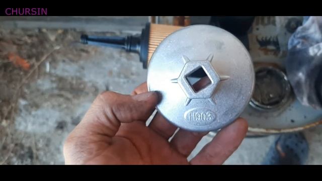 Мерседес спринтер. Mercedes sprinter W903 OM611. Замена масла и переустановка датчика уровня масла смотреть онлайн