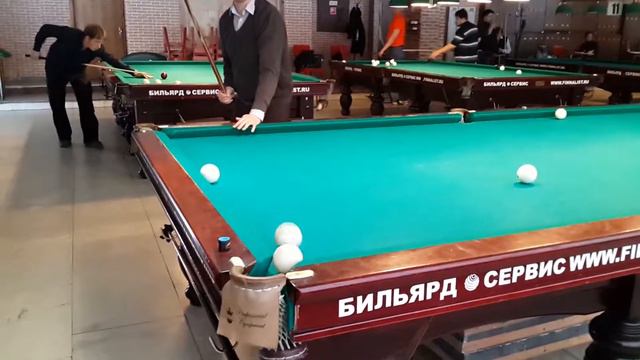 Некоторые моменты турнира по свободной пирамиде, русский бильярд. 26 апреля 2014 смотреть онлайн