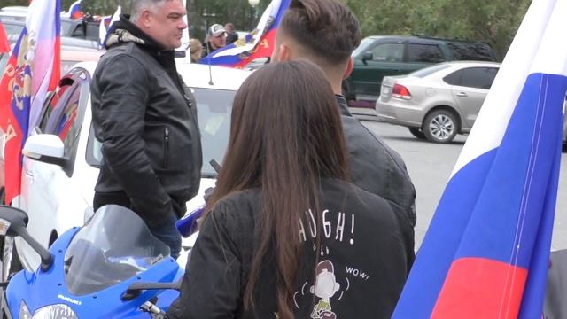 Покатаемся по городу №7, Мотопробег Флаг РФ Новый Уренгой 2018 смотреть онлайн