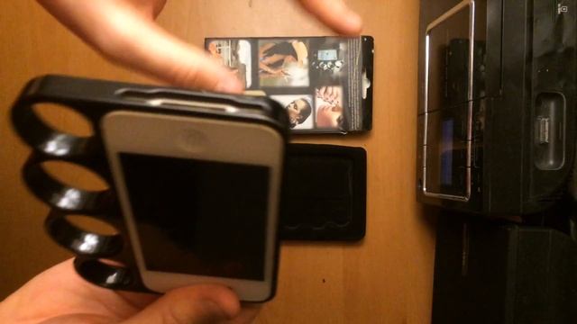 Обзор на Чехол-кастет для iPhone 4/4s смотреть онлайн