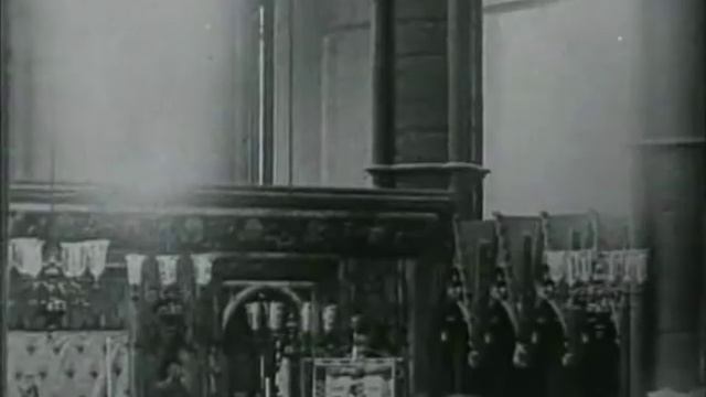 The Queen Mother marries the future King George VI at Westminster Abbey смотреть онлайн