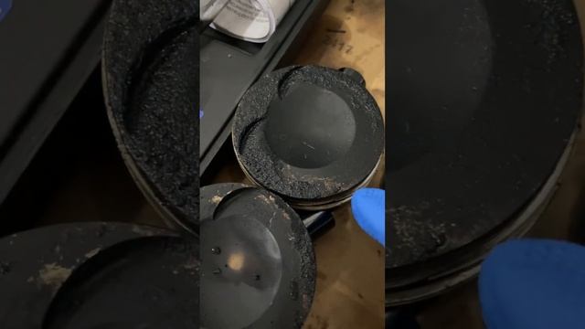 This is why your Audi throws the ‘Add oil max 1 qt oil’ message - from an Audi specialist смотреть онлайн