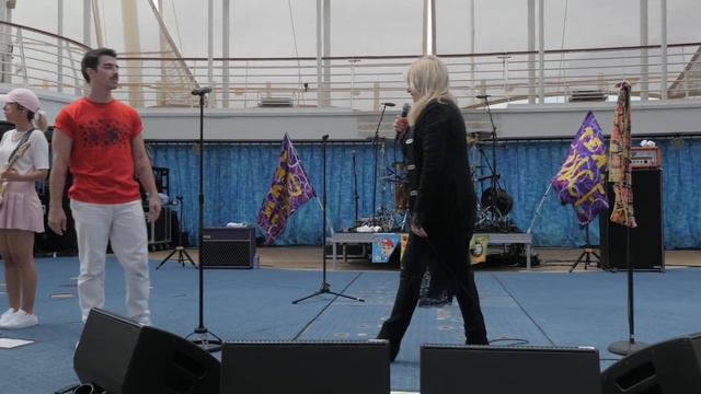 Bonnie Tyler & DNCE Sing Total Eclipse Of The Heart On Royal Caribbean