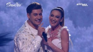 Ольга Бузова feat  DAVA - Снежинки | SnowПати 20\21 | Музыка Первого