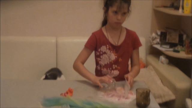 Как сделать шерстяной цветок. Мастер-класс по валянию смотреть онлайн