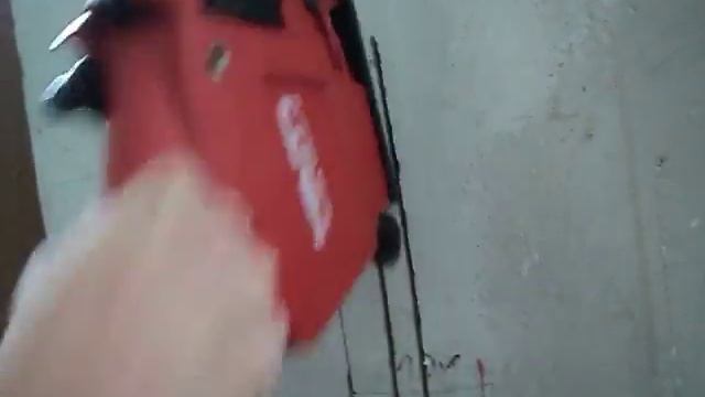 Резка штробы Углошлифовальная машина Hilti DCG 125 S, кожух Hilti DC EX 125 5'' смотреть онлайн