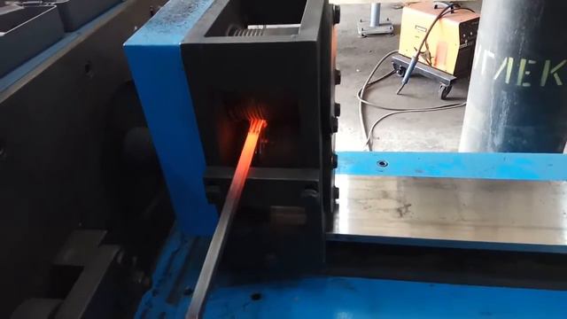 Blacksmith UNV3-2, газовый горн, "гусиная лапка" на торсионе. Кузнец Кулибин смотреть онлайн