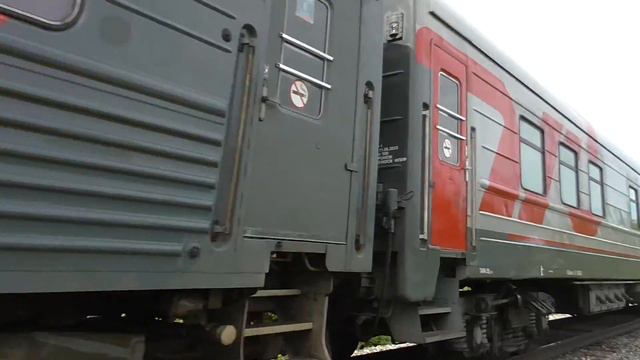 Тепловоз ТЭП70-0556 Поезд 083М/084М Москва — Адлер смотреть онлайн