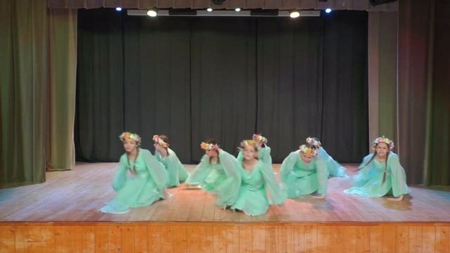 Танцевальный коллектив "Звездочки", Танец "Ворожу" смотреть онлайн