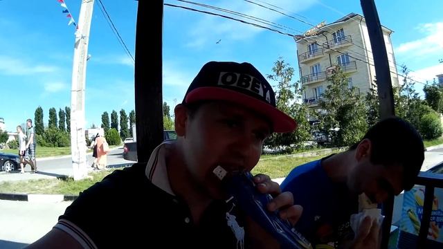 Обзор Шаурмы за 100 руб. Мороженное MAXIBON. Отдыхаем в Анапе (Витязево) смотреть онлайн