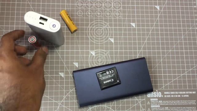 Old Mi power bank Vs New Mi Power bank | Is der any difference ?? | Li-ion Vs Li-Polymer Battery смотреть онлайн