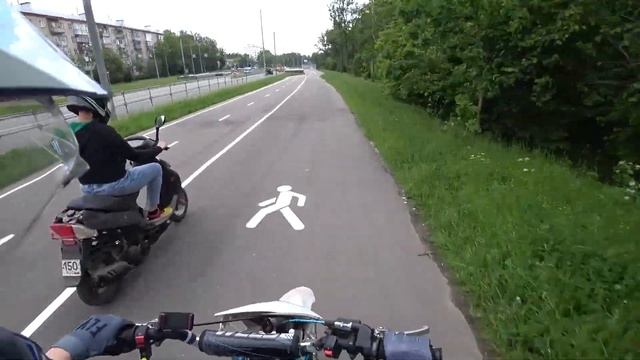 Злой ДЕД против ПИТБАЙКЕРОВ / ПОКАТУШКА на СКУТЕРЕ и ПИТБАЙКЕ по Городу смотреть онлайн